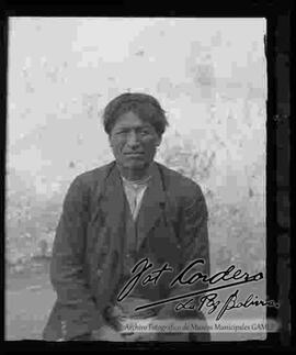 Campesino de Ayata - provincia Muñecas