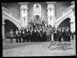 Presidente Germán Busch , junto a su gabinete en las gradas del Palacio de Gobierno,  durante el periodo de 13 de julio de 1937 al 23 de agosto de 1939