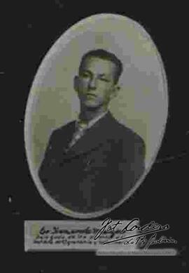 Imagen del Sr. H. Melgar. Delegado de los alumnos del instituto de agronomía y veterinaria. Parte del primer consejo universitario, Universidad Mayor Gabriel Rene Moreno, Santa Cruz - Bolivia junio de 1939