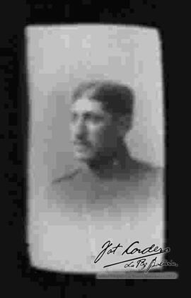 Imagen de un empleado de la policia. 2 de agosto de 1918.