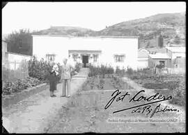 Familia del  extranjero y dueño de la hacienda de Patiño, ubicada en Calacoto