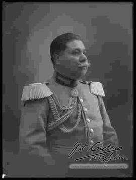 General quiroz, comandante del Colegio Militar