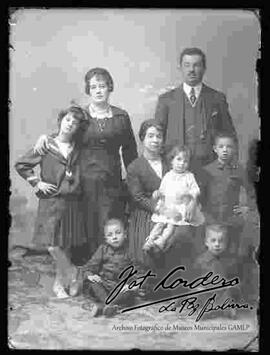 Foto de estudio de una familia