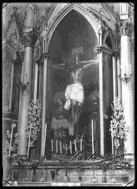 Altar del Señor de los Milagros, en la iglesia de la Recoleta.