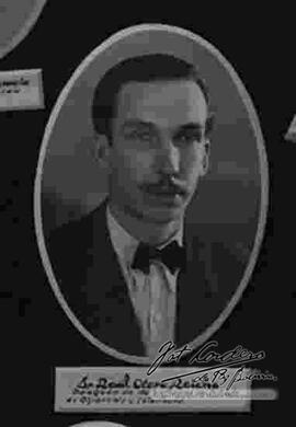 Imagen del Sr. Rául Otero Reichc. Delegado de los profesores del instituto de agronomía y veterinaria. Parte del primer consejo universitario, Universidad Mayor Gabriel Rene Moreno, Santa Cruz - Bolivia junio de 1939.