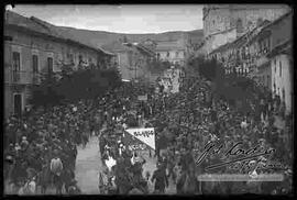 Vista de la entrada de carnavales, bajando por la avenida América.