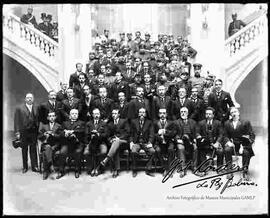 Su Excelencia, el Presidente de la República José Gutiérrez Guerra, altos dignatarios del Estado y personal de las embajadas,  periodo de 15 de agosto de 1917 al 12 de julio de 1920