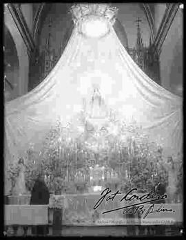 Altar mayor de maría purísima en la iglesia de la Recoleta.