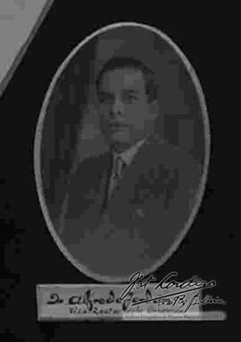 Imagen del Dr. Alfredo Jordan, vice rector de la Universidad. Parte del primer consejo universitario, Universidad Mayor Gabriel Rene Moreno, Santa Cruz - Bolivia junio de 1939.