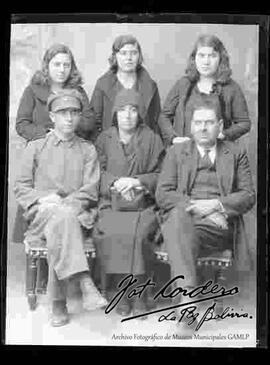 Foto de estudio de una familia