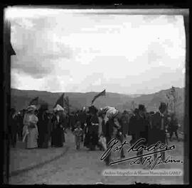 Presidente Ismael Montes en el montículo,  imagen de la 1ra gestión como Presidente de Bolivia (14 de agosto de 1904 al 12 de agosto de 1909)