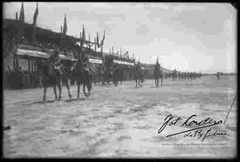 Parada Militar en el alto. regimiento  de infantería, pasando por el palco